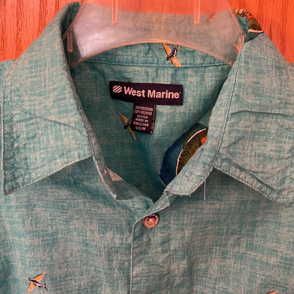 West Marine men’s shirt - Picture 2 of 5